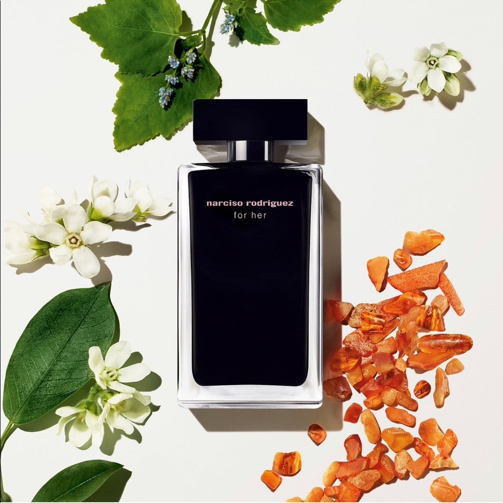 ✨Narcisco Rodriguez for her perfume